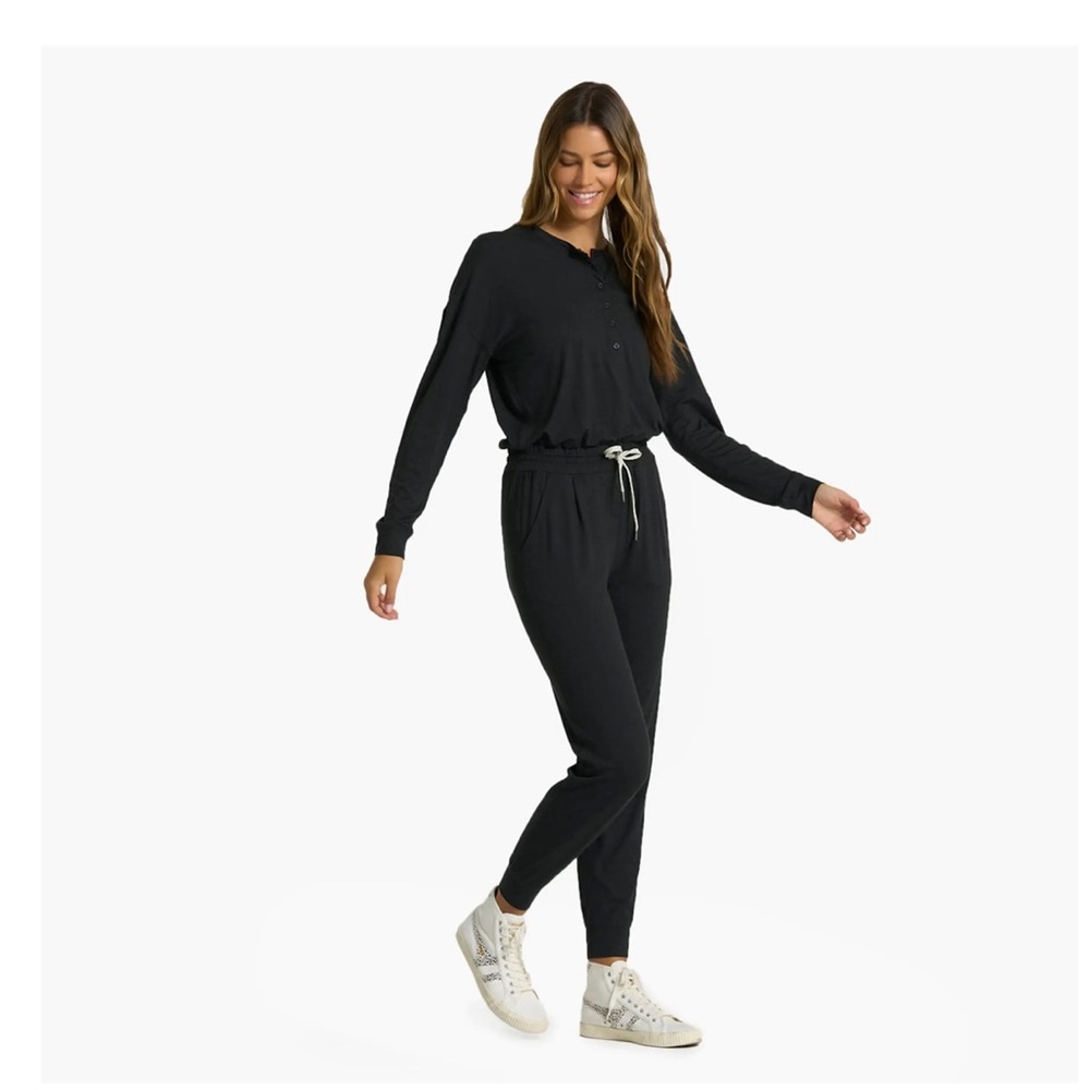 NWT Vuori Lux Henley Jumpsuit